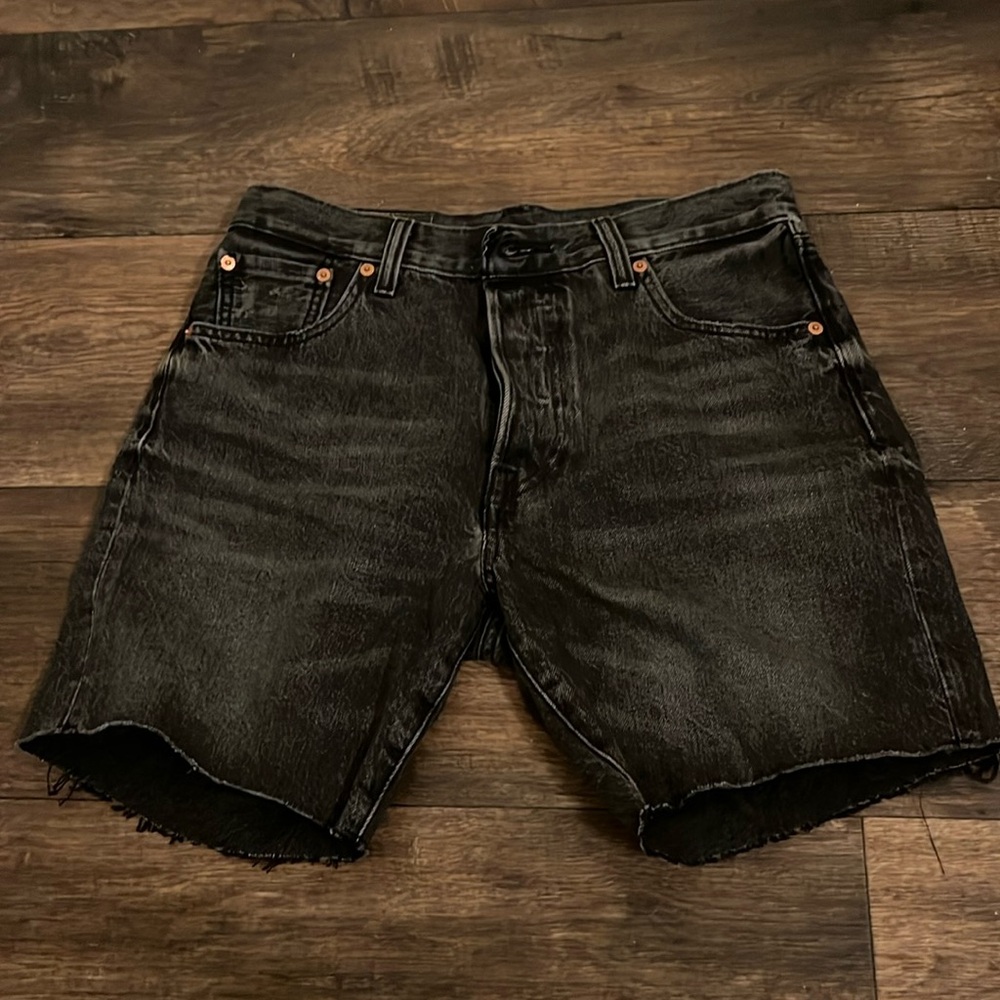 Levi’s mid length jean shorts